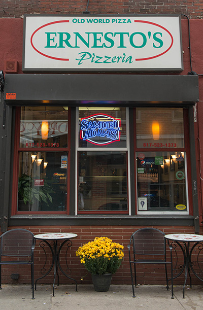 Ernesto Pizzeria